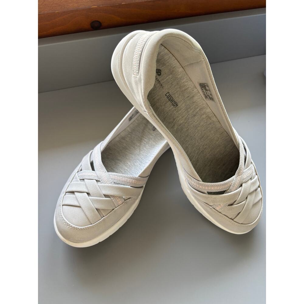 Clark's Cloudsteppers Slip On Sneakers